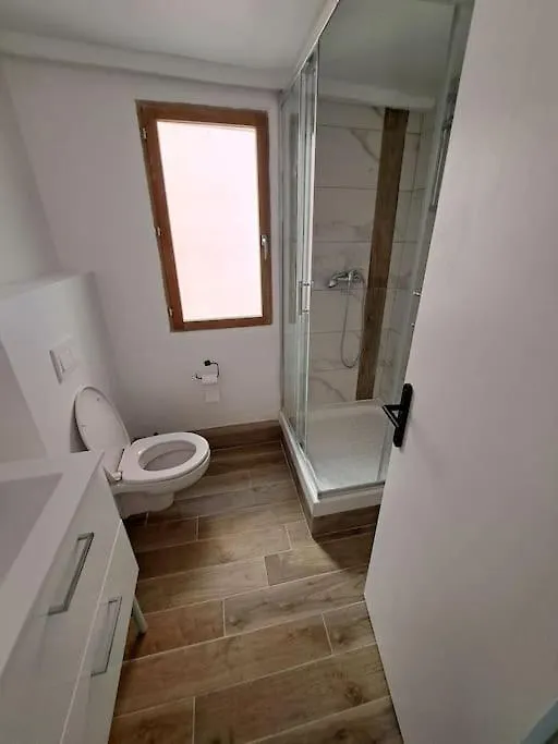 Apartamento Petit Duplex Centre Medieval Hyères Francia