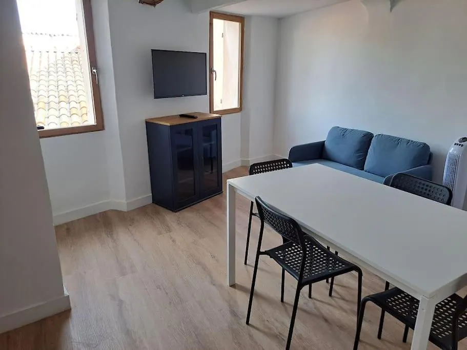 Petit Duplex Centre Medieval location