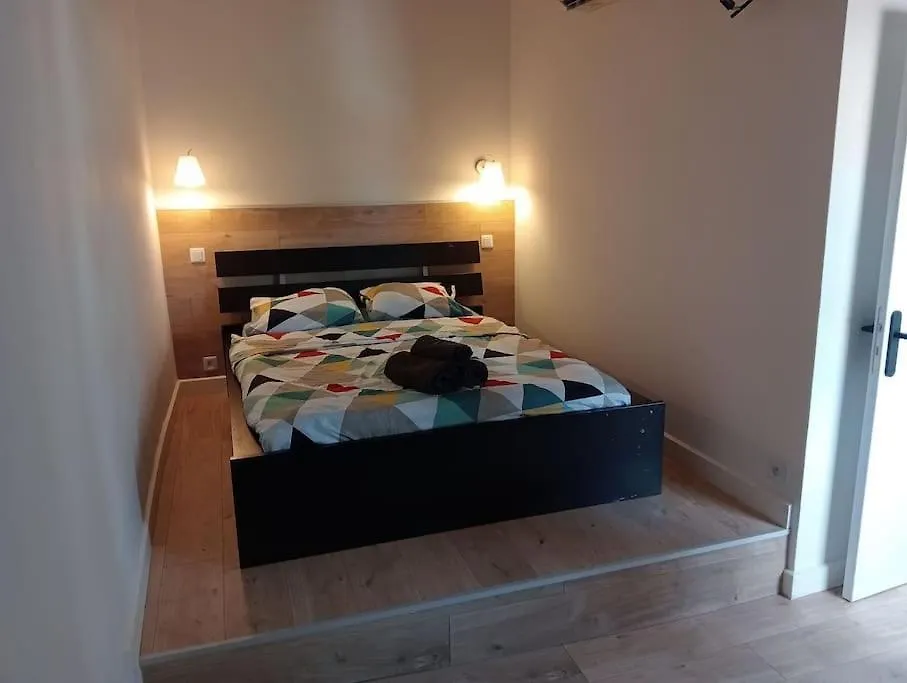 Petit Duplex Centre Medieval Hyères Apartamento
